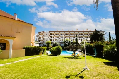 Apartamento T2 para Venda em Quarteira