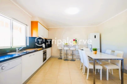 Apartamento T2 para Venda em Quarteira