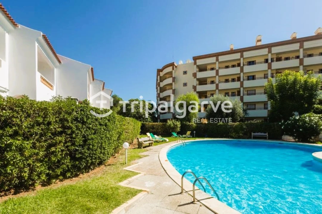 Apartamento T2 para Venda em Quarteira Foto 20