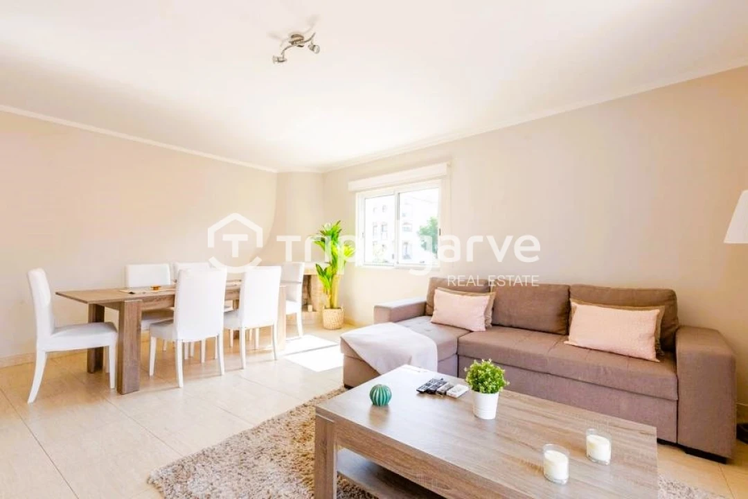 Apartamento T2 para Venda em Quarteira Foto 18