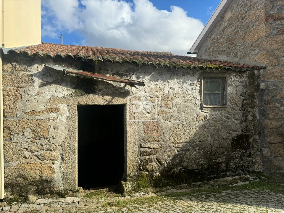 Moradia T3 para Venda em Pera do Moço Foto 3