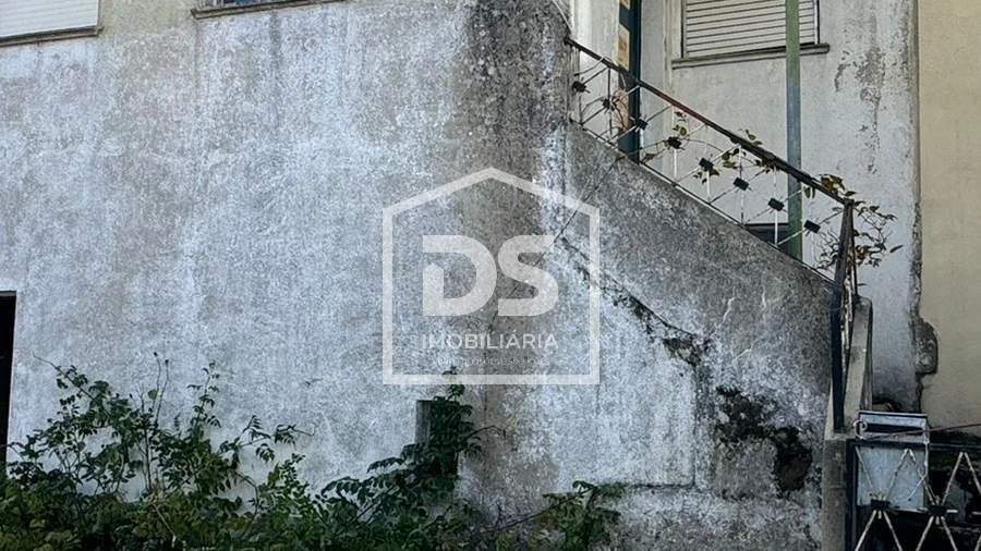Moradia T3 para Venda em Pera do Moço