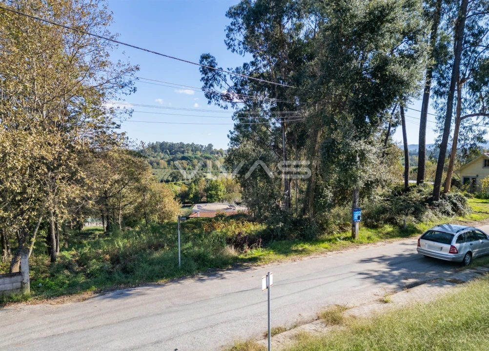 Terreno para Venda em Loureira Foto 4