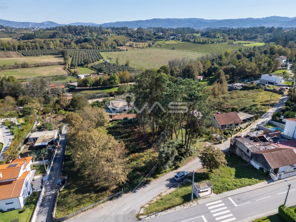Terreno para Venda em Loureira Foto 19