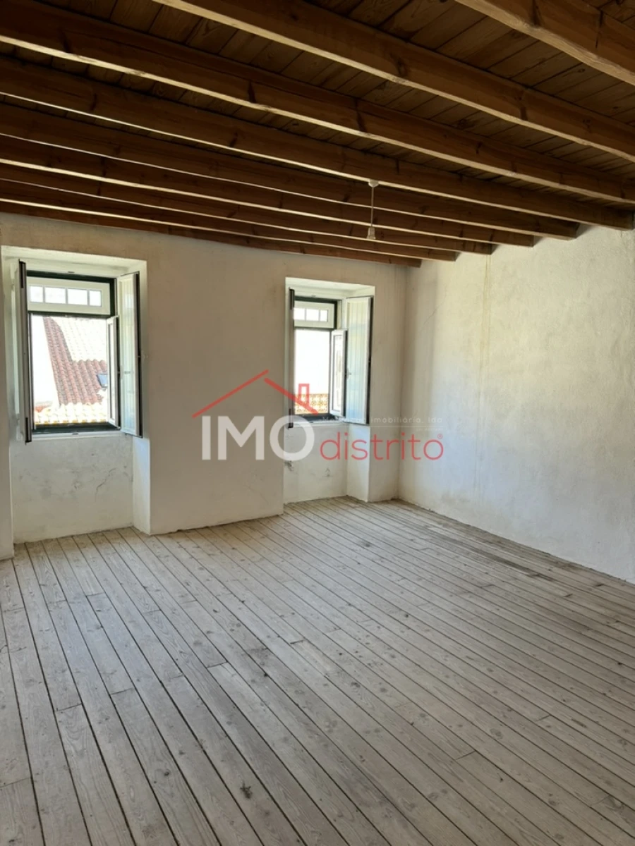 Apartamento T0 para Venda em Alpalhão Foto 11