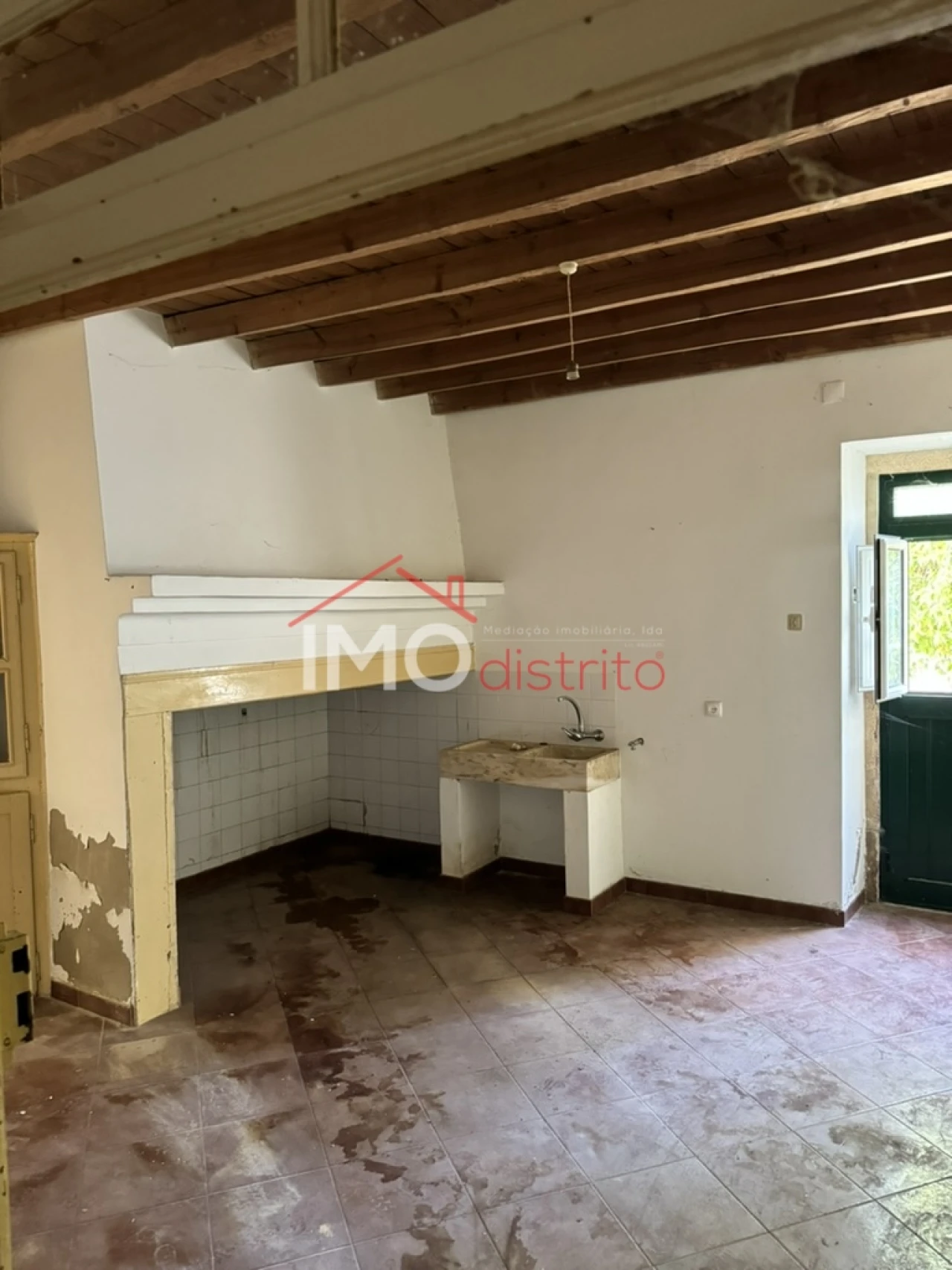 Apartamento T0 para Venda em Alpalhão Foto 9