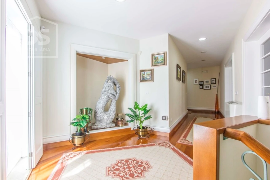 Moradia T5 para Venda em Canas de Senhorim Foto 22