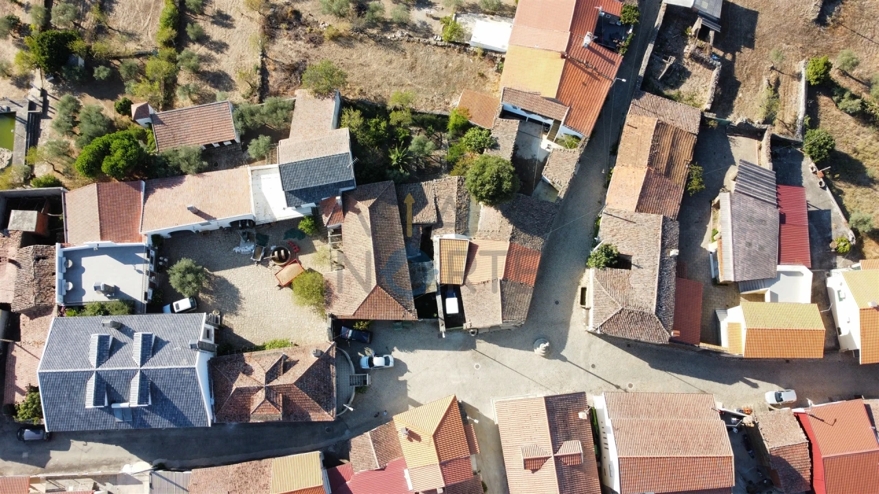 Moradia T0 para Venda em Eucisia, Gouveia e Valverde Foto 10