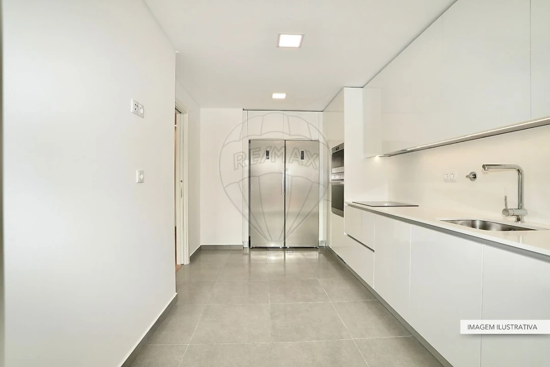 Apartamento T2 para Venda em Alverca do Ribatejo e Sobralinho Foto 9