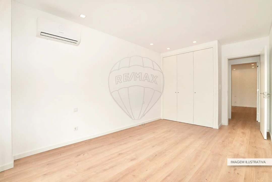 Apartamento T3 para Venda em Alverca do Ribatejo e Sobralinho Foto 25