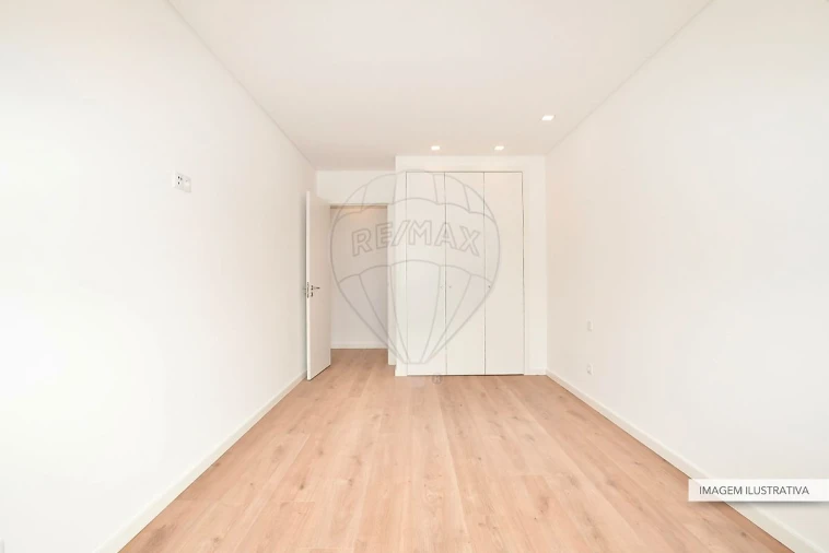 Apartamento T3 para Venda em Alverca do Ribatejo e Sobralinho Foto 28