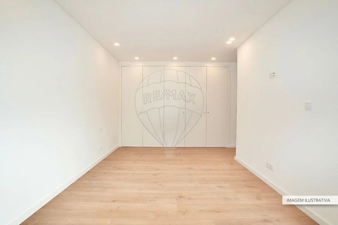 Apartamento T3 para Venda em Alverca do Ribatejo e Sobralinho Foto 16