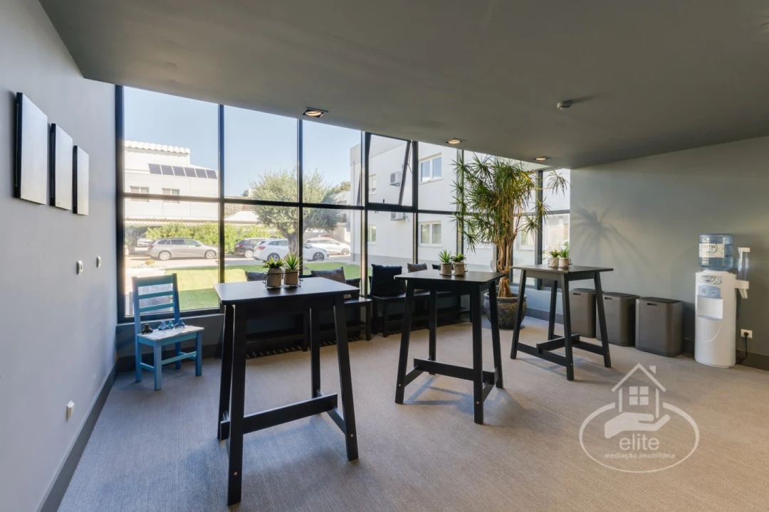 Prédio para Venda em Setubal (São Sebastião) Foto 18