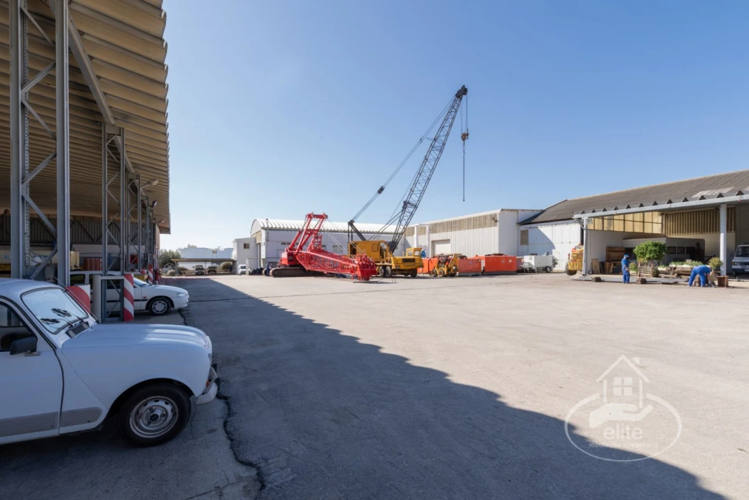 Prédio para Venda em Setubal (São Sebastião) Foto 29