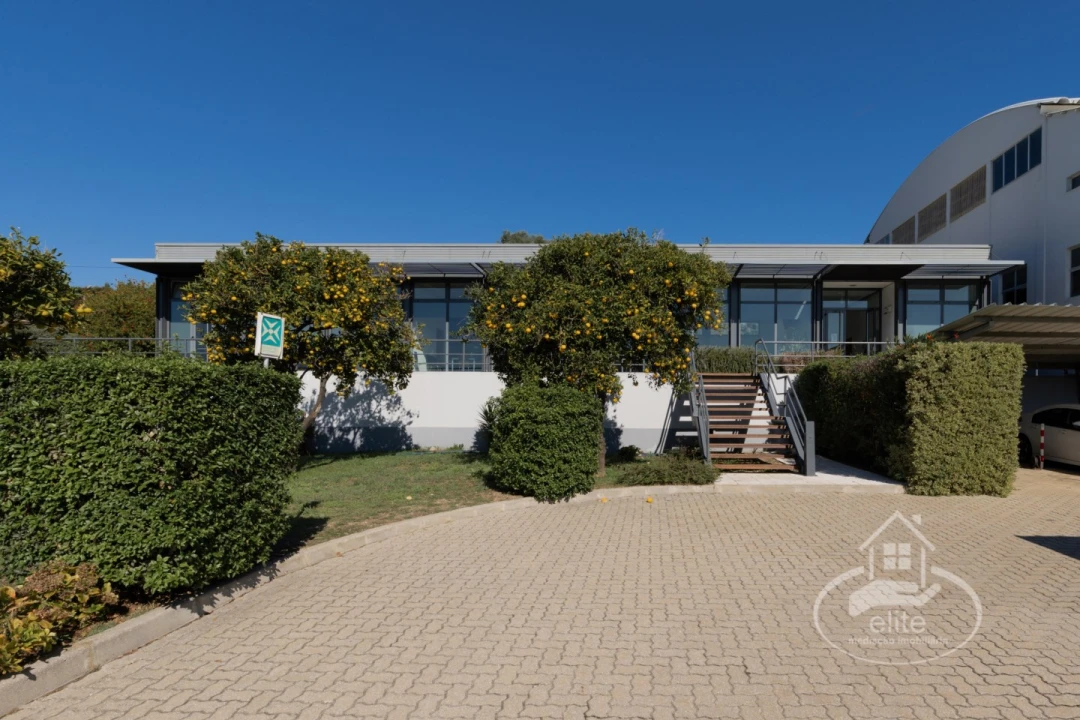 Prédio para Venda em Setubal (São Sebastião) Foto 37