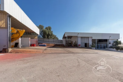 Prédio para Venda em Setubal (São Sebastião)