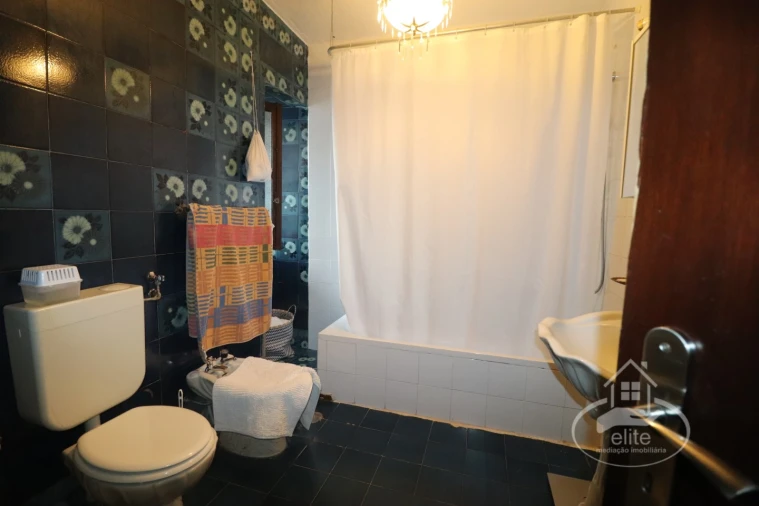 Prédio para Venda em Azeitão (São Lourenço e São Simão) Foto 11