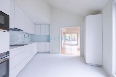 Apartamento T4 para Venda em Aldoar, Foz do Douro e Nevogilde