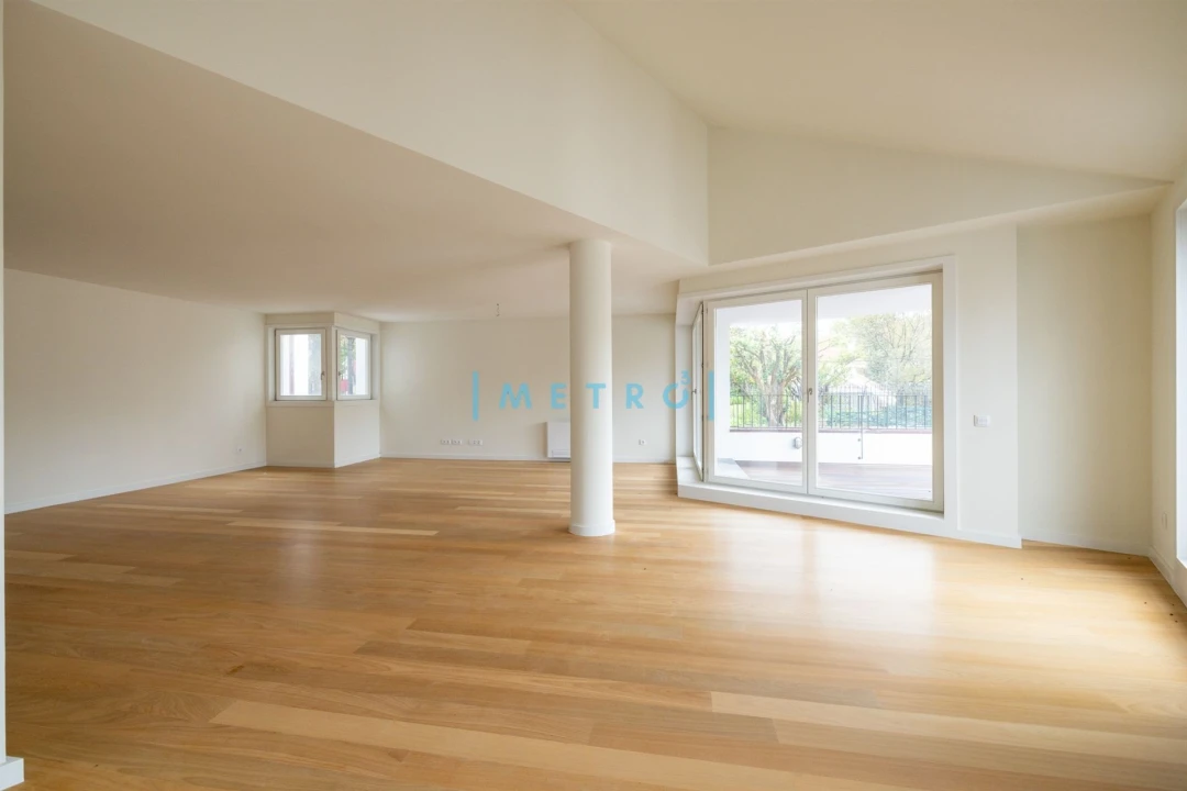 Apartamento T4 para Venda em Aldoar, Foz do Douro e Nevogilde Foto 4
