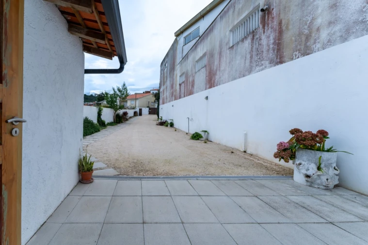 Moradia T2 para Venda em Coz, Alpedriz e Montes Foto 53