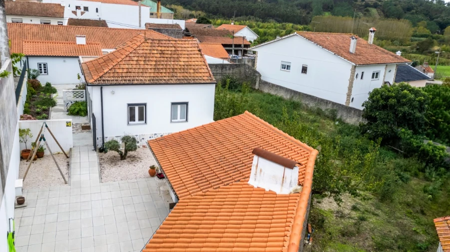 Moradia T2 para Venda em Coz, Alpedriz e Montes Foto 69