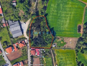 Terreno para Venda em Castêlo da Maia