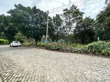 Terreno para Venda em Castêlo da Maia