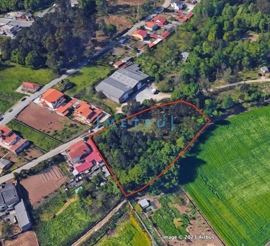 Terreno para Venda em Castêlo da Maia