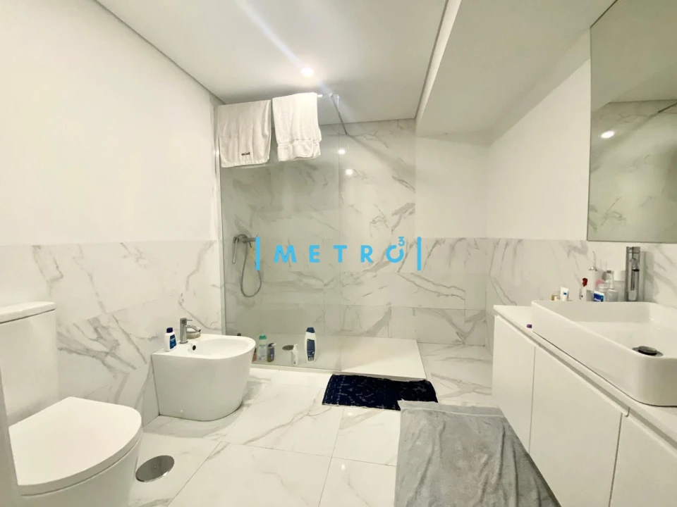 Apartamento T1 para Venda em Paranhos Foto 7