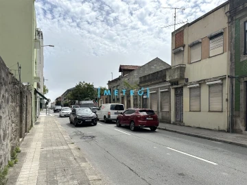 Moradia T0 para Venda em Cedofeita, Santo Ildefonso, Sé, Miragaia, São Nicolau e Vitória