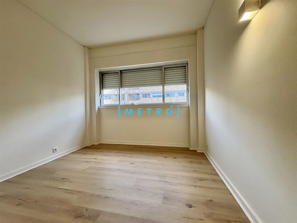 Apartamento T4 para Venda em São Mamede de Infesta e Senhora da Hora Foto 9