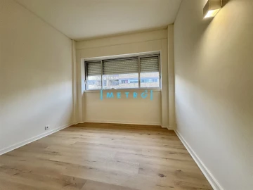 Apartamento T4 para Venda em São Mamede de Infesta e Senhora da Hora