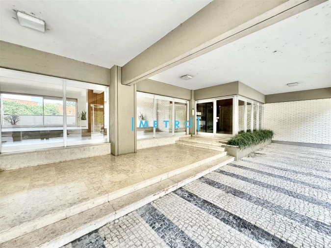 Apartamento T4 para Venda em São Mamede de Infesta e Senhora da Hora Foto 17