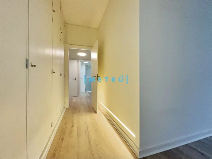 Apartamento T4 para Venda em São Mamede de Infesta e Senhora da Hora Foto 12