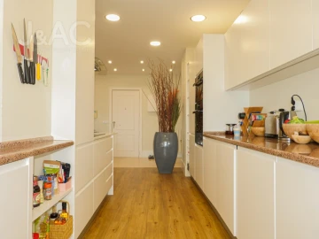 Apartamento T2 para Arrendamento em Cascais e Estoril