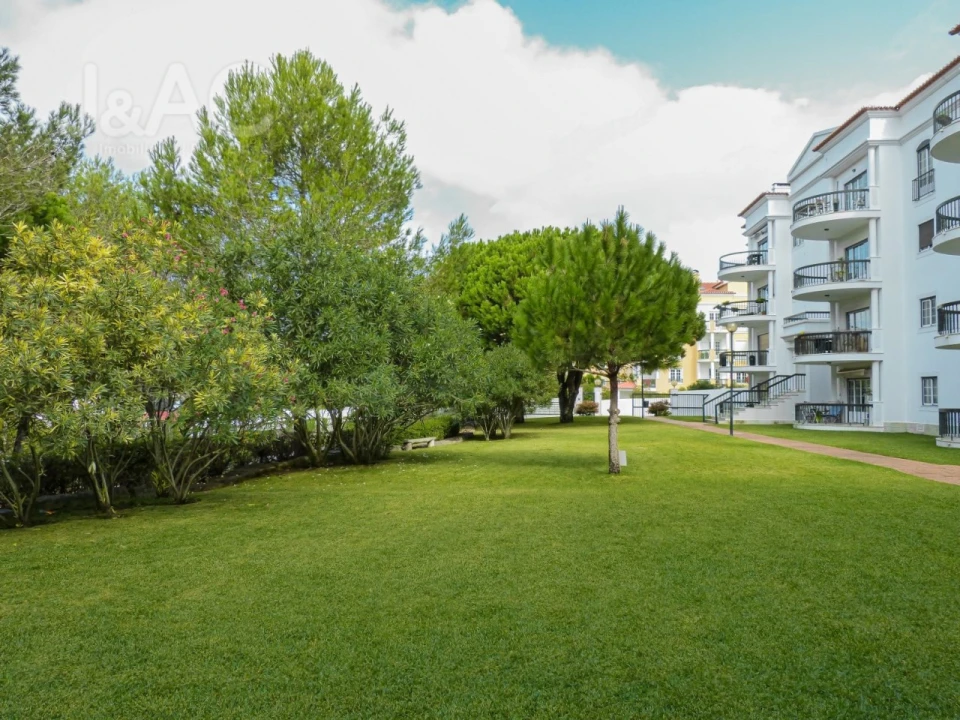 Apartamento T1 para Venda em Alcabideche Foto 3
