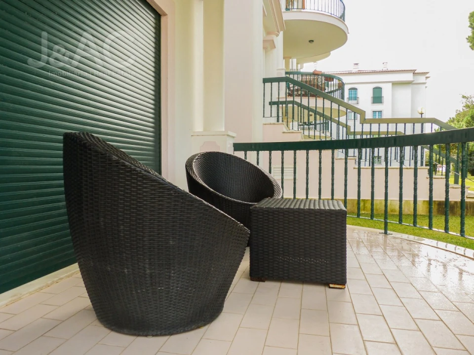 Apartamento T1 para Venda em Alcabideche Foto 7