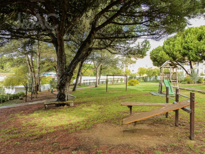 Apartamento T1 para Venda em Alcabideche Foto 17