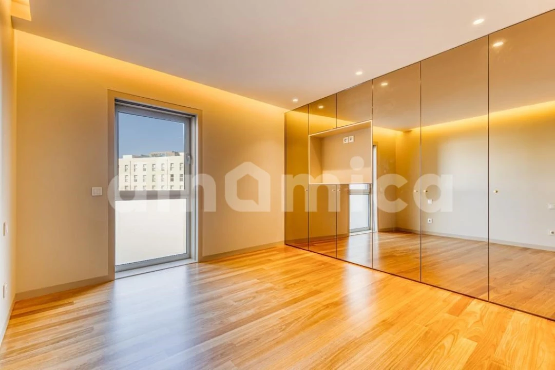 Apartamento T4 para Venda em Vila do Conde Foto 13