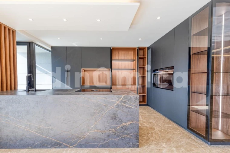 Apartamento T4 para Venda em Vila do Conde Foto 4