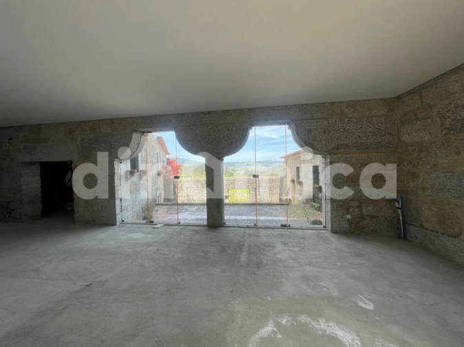 Quinta T4 para Venda em Cruz Foto 10