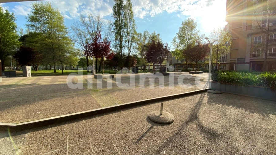 Loja para Venda em Vila Nova de Famalicão e Calendário Foto 6