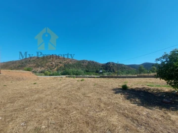 Quinta T2 para Venda em Monchique