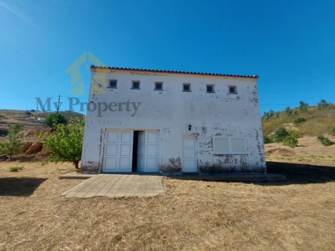 Quinta T2 para Venda em Monchique Foto 5