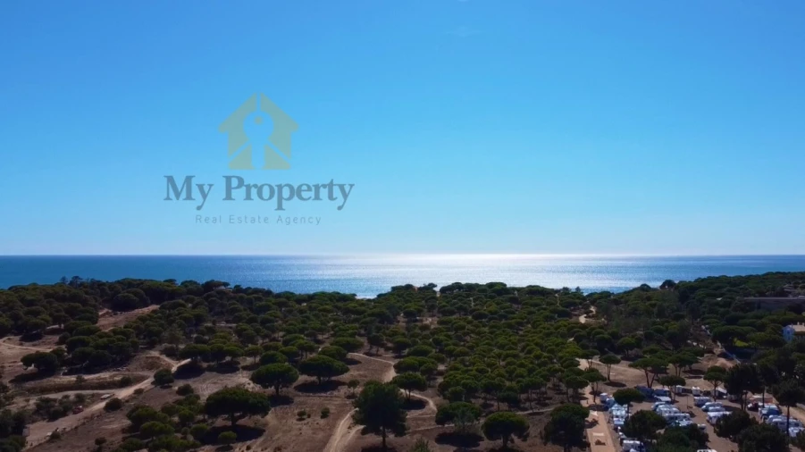 Moradia T6 para Venda em Albufeira e Olhos de Água Foto 8