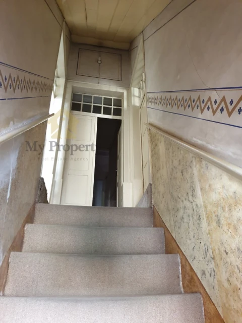 Apartamento T10 para Venda em Albufeira e Olhos de Água
