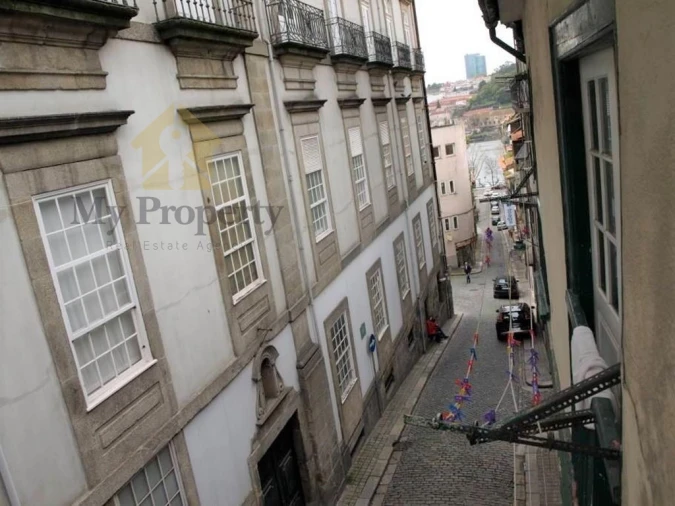 Moradia para Venda em Cedofeita, Santo Ildefonso, Sé, Miragaia, São Nicolau e Vitória Foto 3
