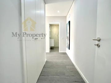 Apartamento T3 para Venda em Quelfes