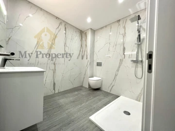 Apartamento T3 para Venda em Quelfes