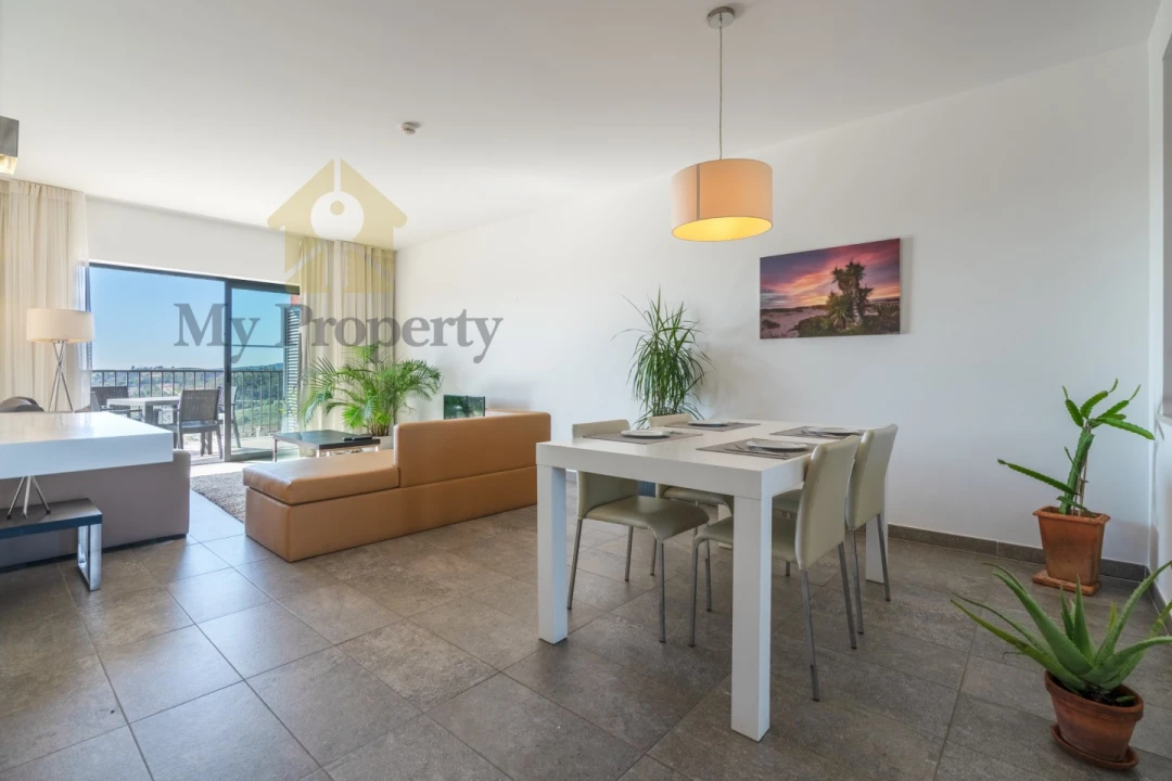 Apartamento T3 para Venda em Mexilhoeira Grande Foto 22